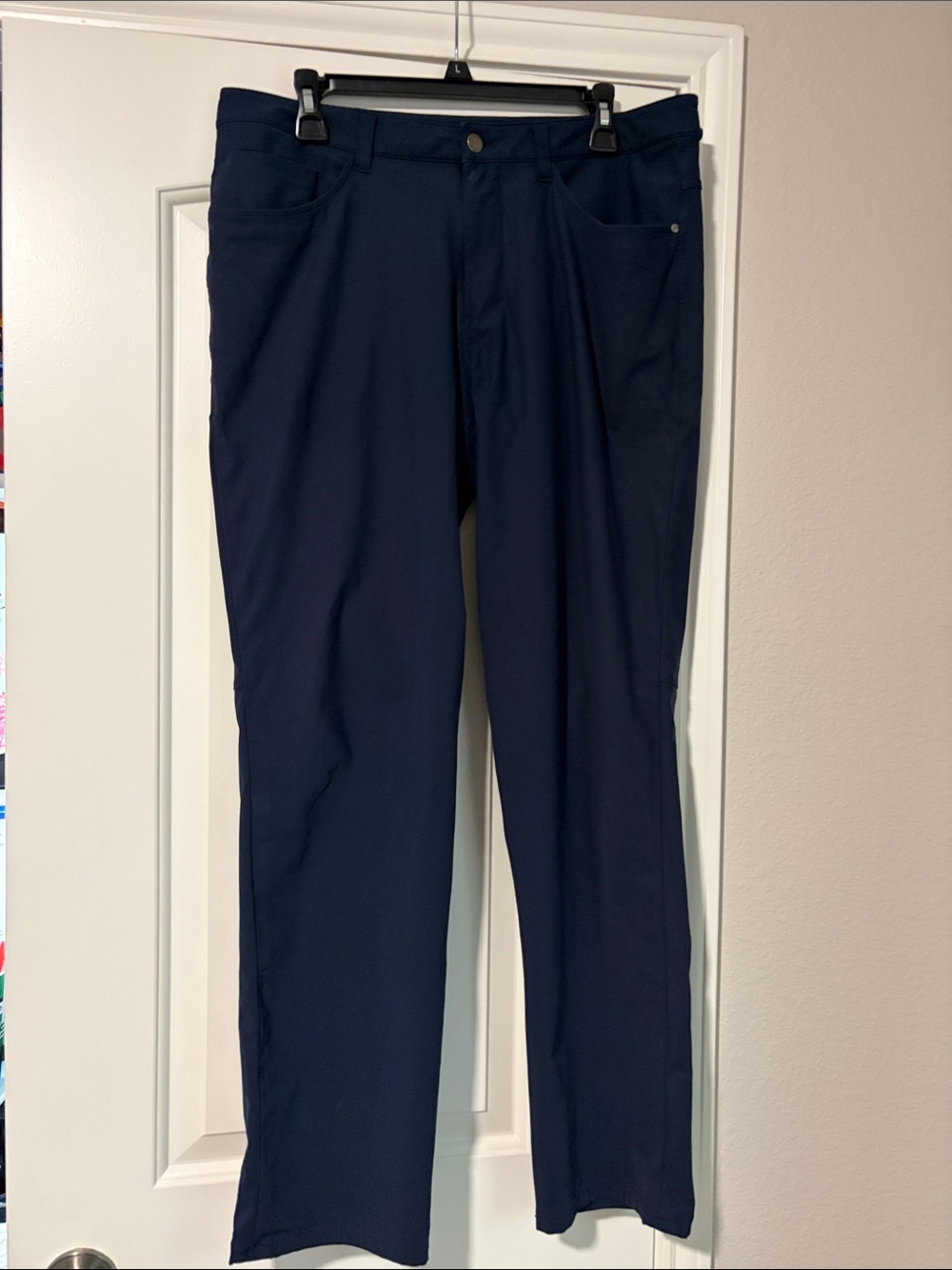 lululemon athletica Men's Navy Straight Chinos